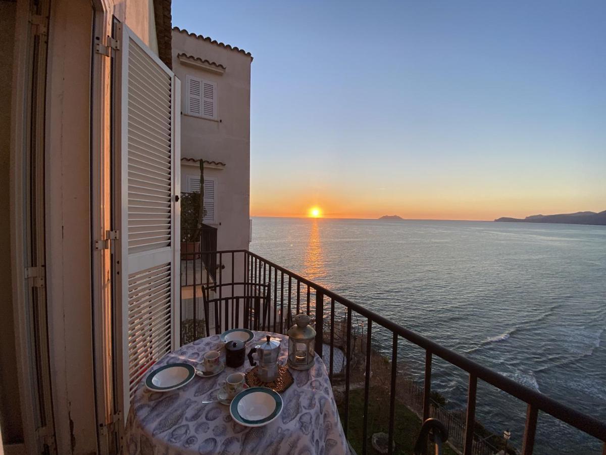 Holidaycasa Romano - Vacanza Nel Cuore Di Sperlonga Exteriér fotografie